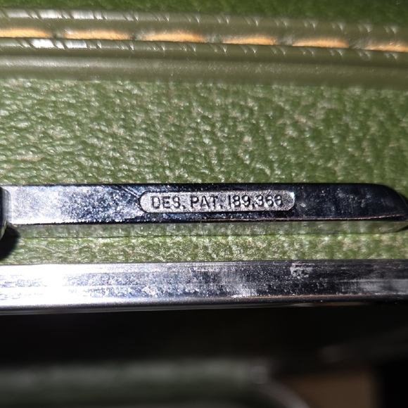 1960s Vintage Retro Green Travel Makeup Case American Tourister Tiara Model Lugg - Picture 9 of 15